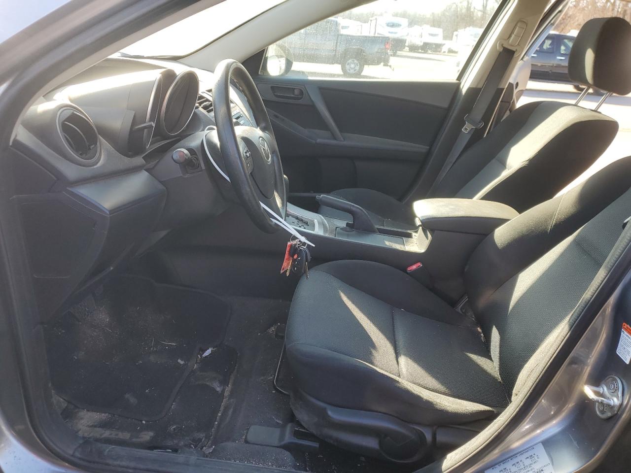2010 Mazda 3 - Image 7