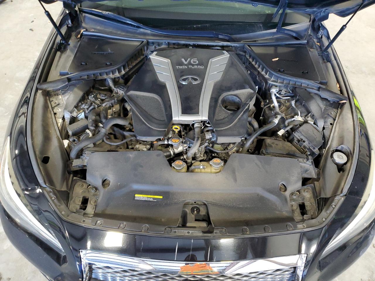2016 Infiniti Q50 - Image 12