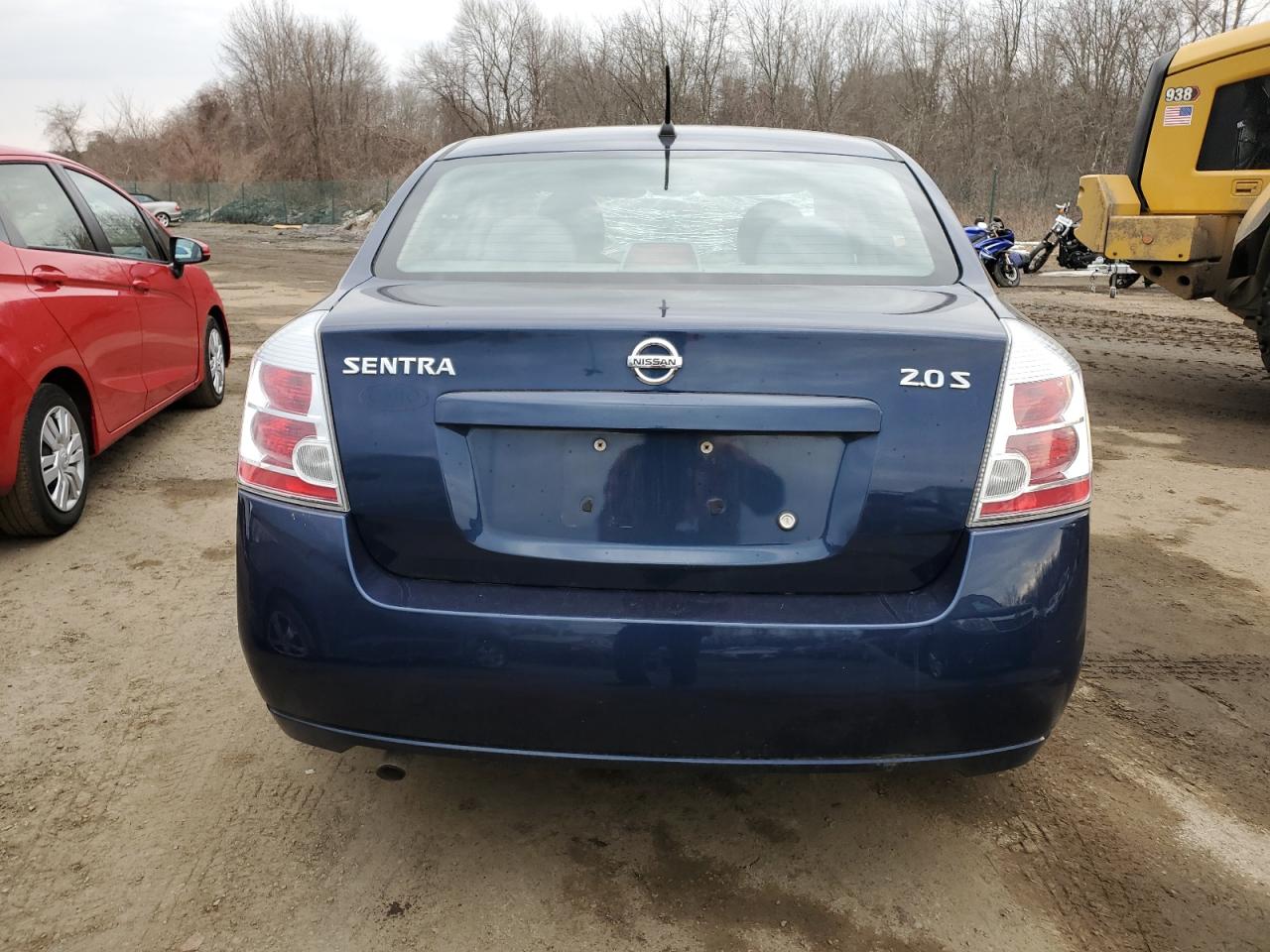2009 Nissan Sentra - Image 6
