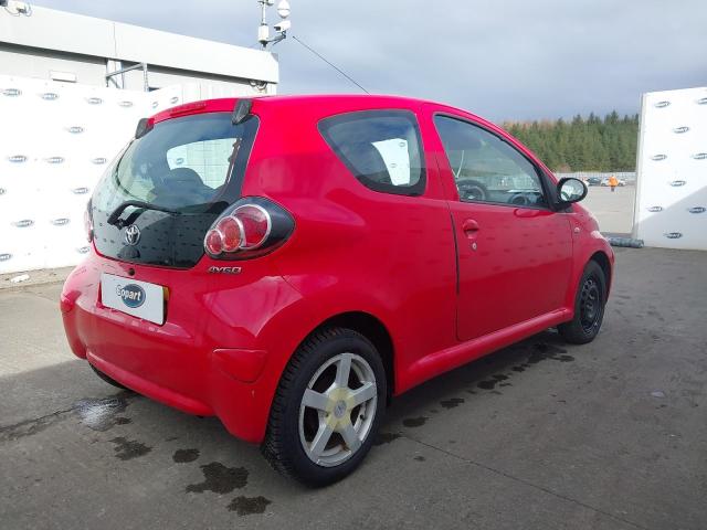 2011 TOYOTA AYGO + VVT