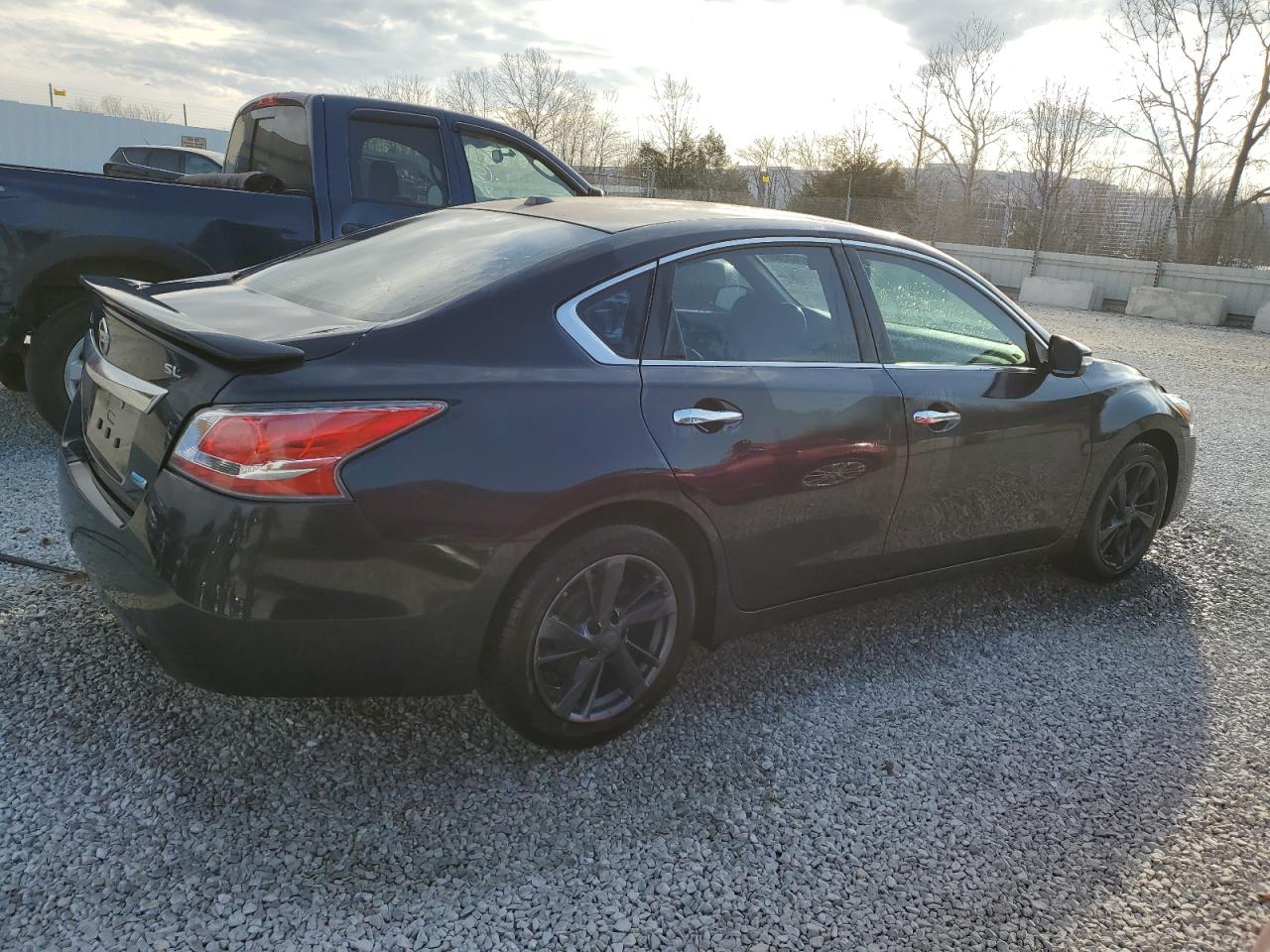 2014 Nissan Altima - Image 3