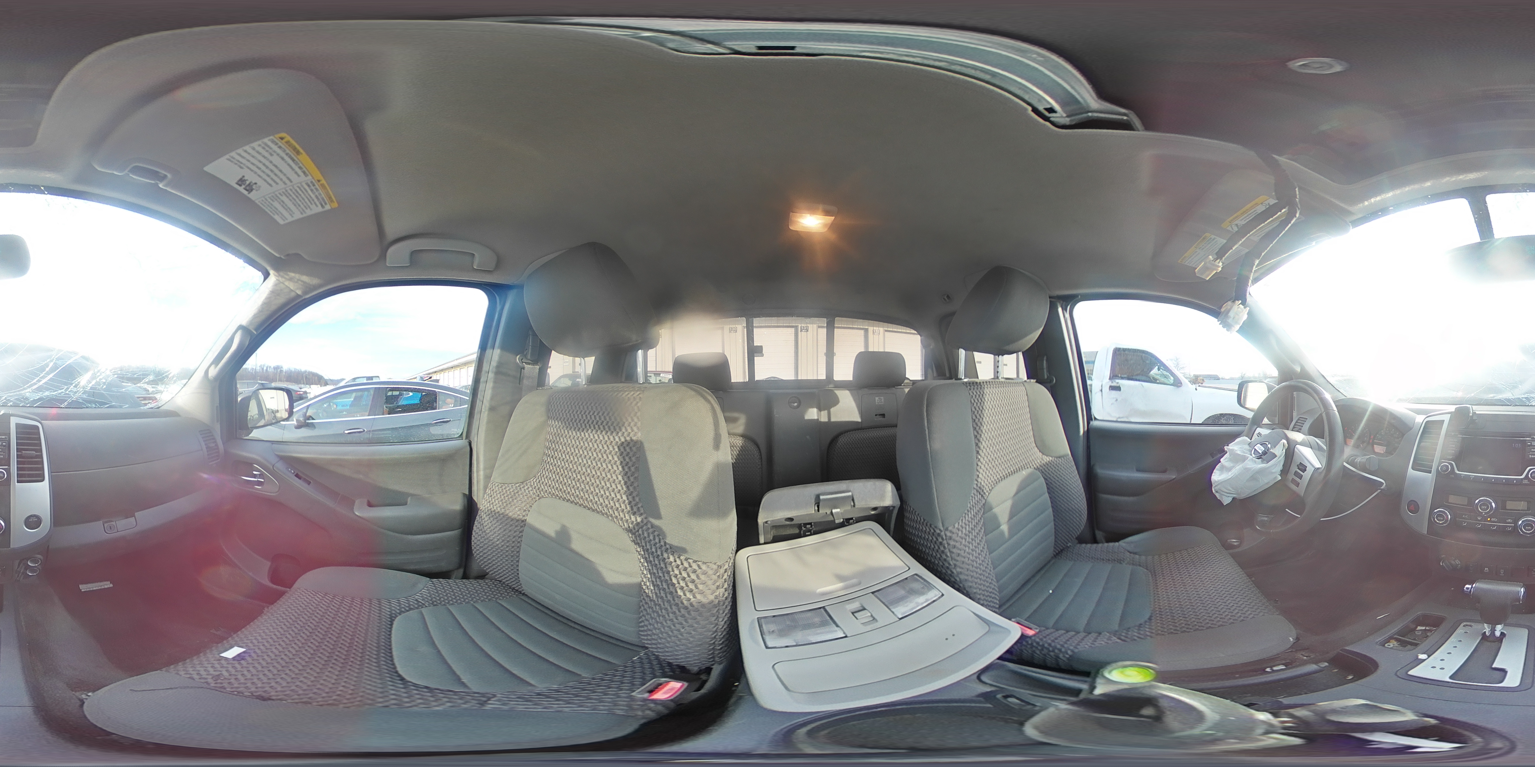 2016 Nissan Navara (Frontier) - Image 13