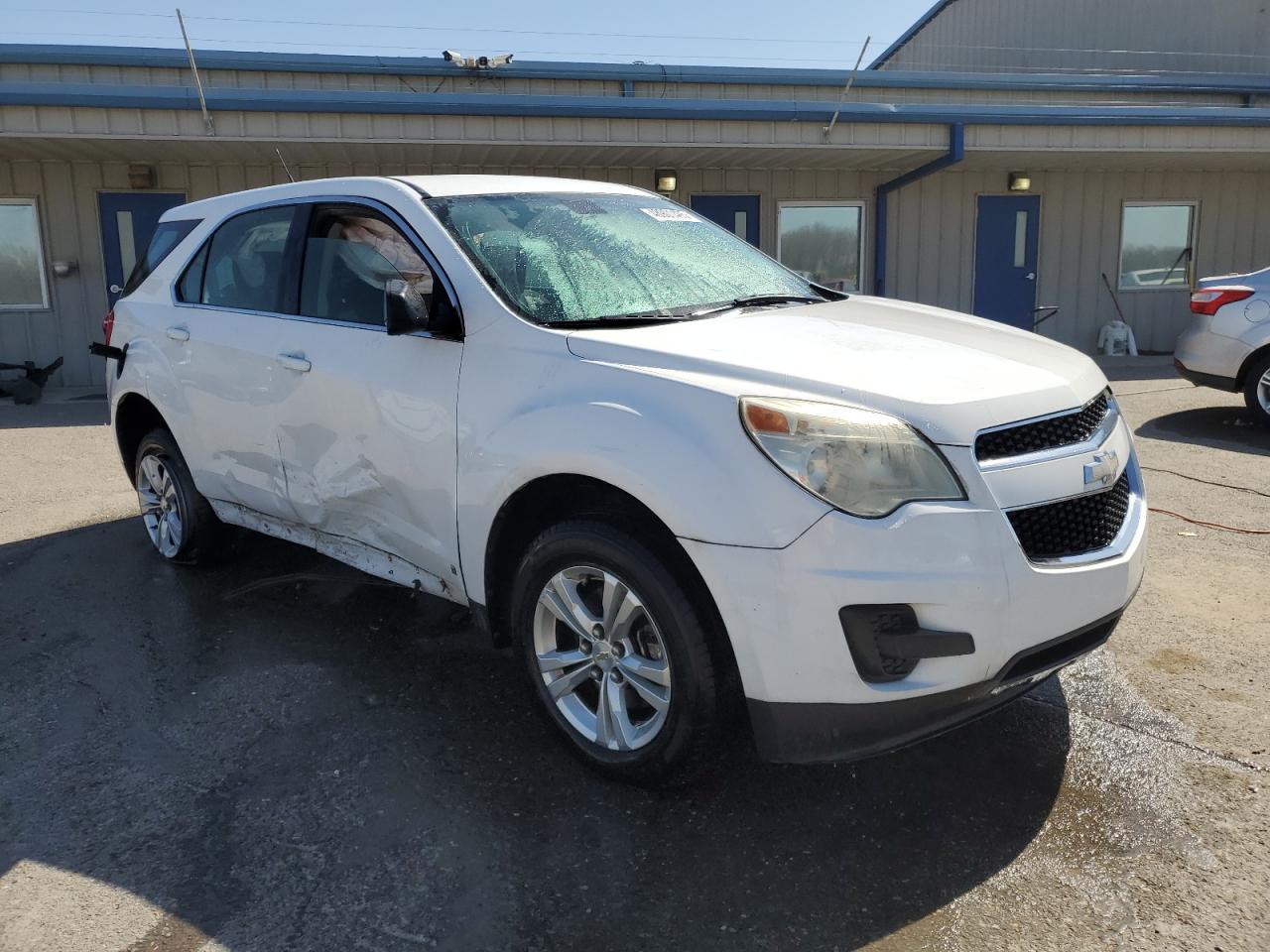 2010 Chevrolet Equinox - Image 4