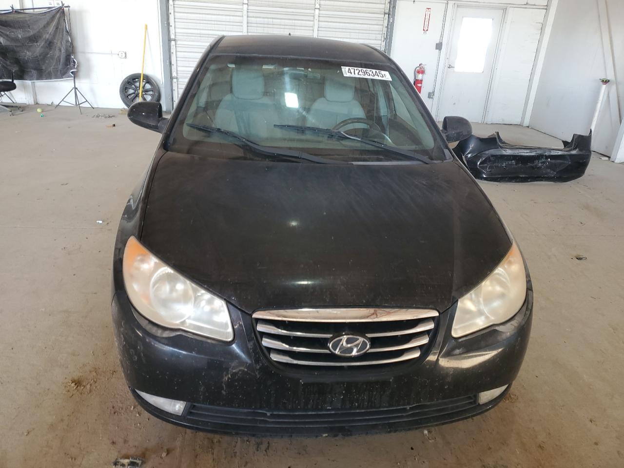 2010 Hyundai Elantra - Image 5