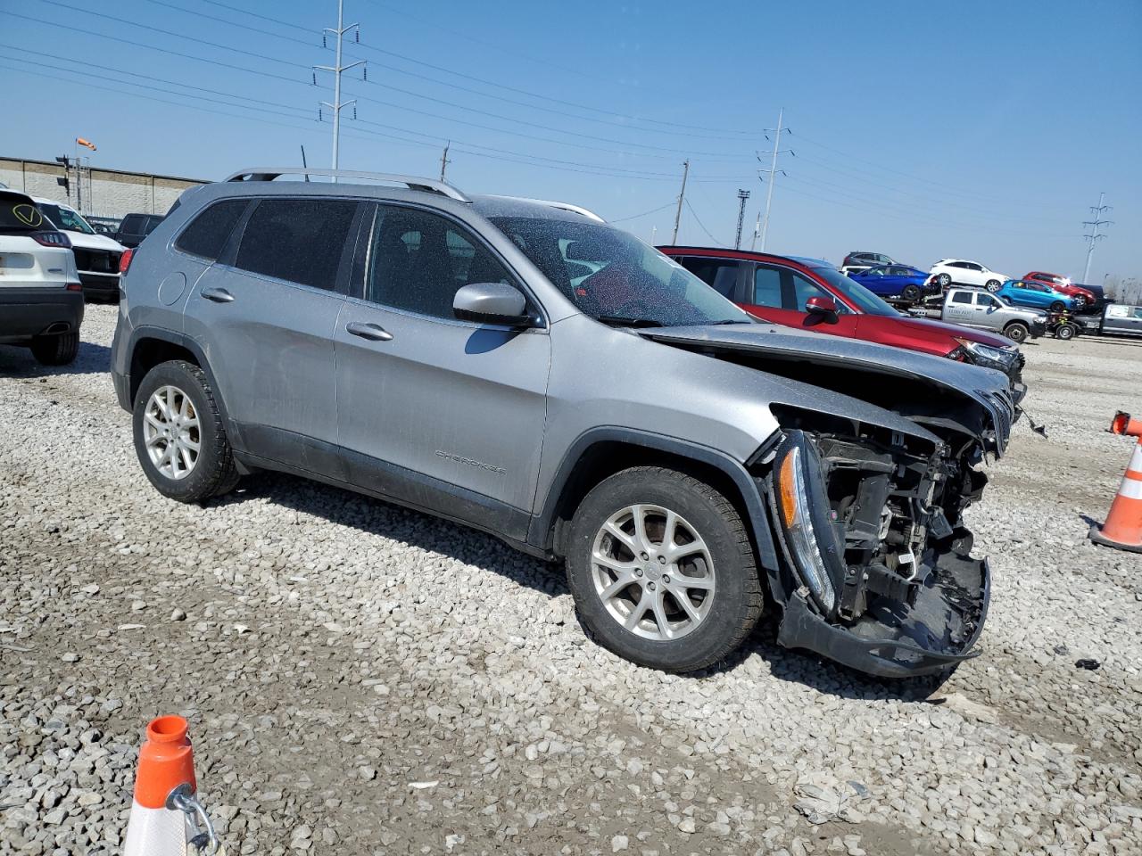 2017 Jeep Grand Cherokee - Image 4