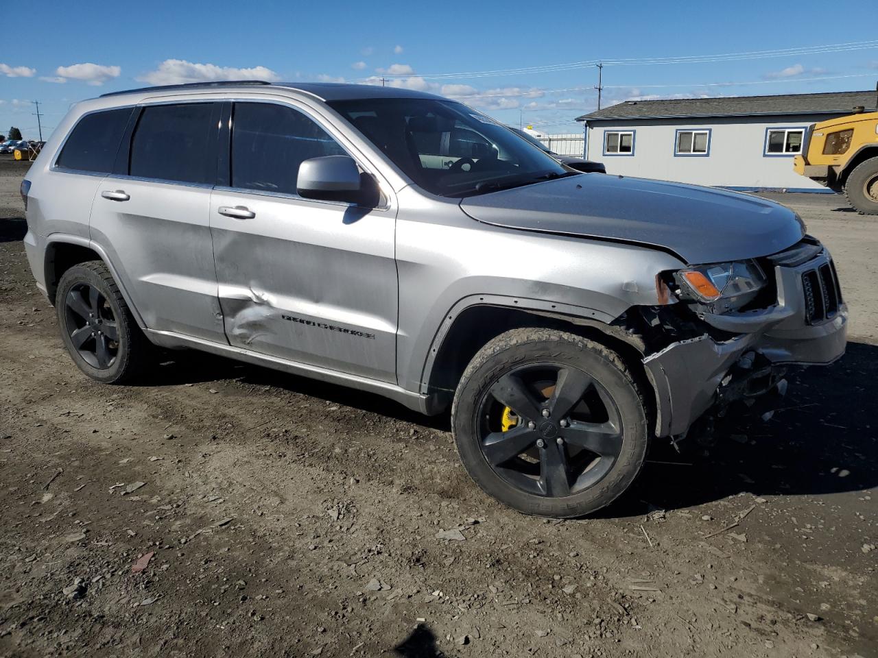 2015 Jeep Grand Cherokee - Image 4
