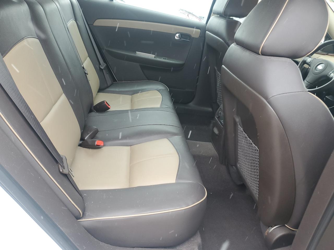 2011 Chevrolet Malibu - Image 10