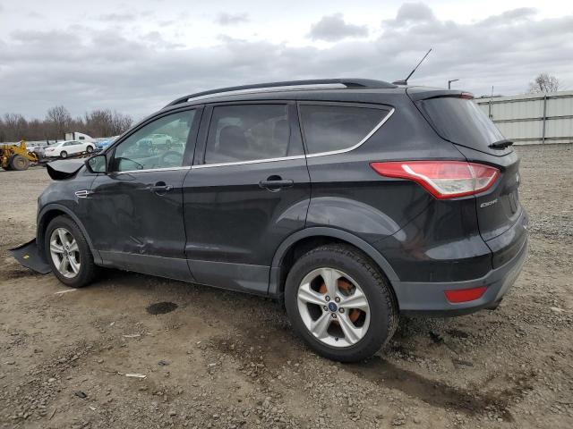  FORD ESCAPE 2015 Czarny