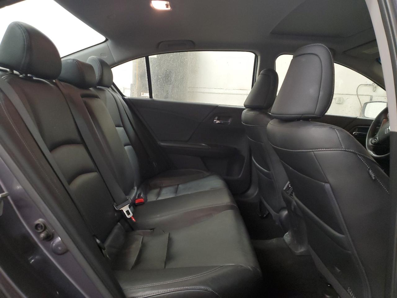 2015 Honda Accord - Image 10