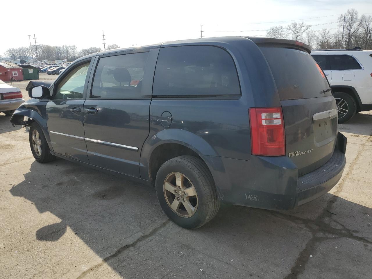 2008 Dodge Caravan - Image 2
