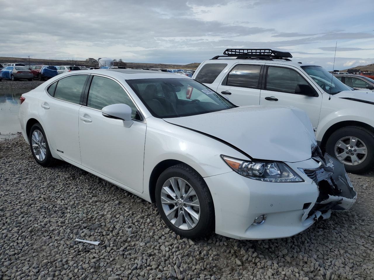 2014 Lexus ES - Image 4