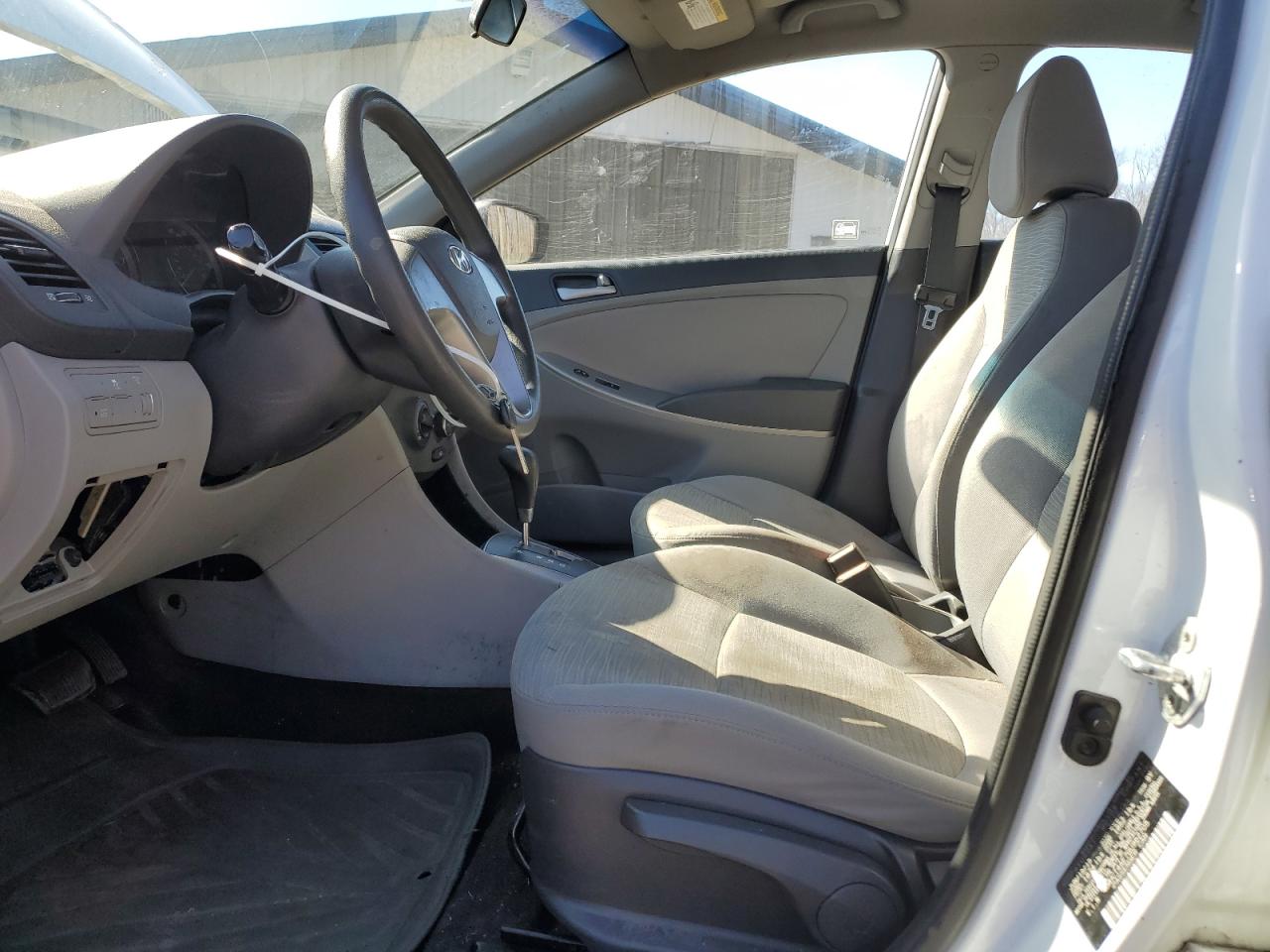 2016 Hyundai Accent - Image 7