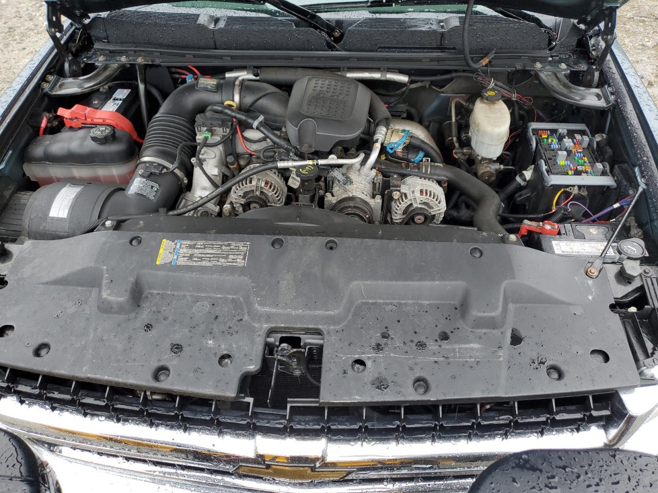 2009 Chevrolet Silverado - Image 11