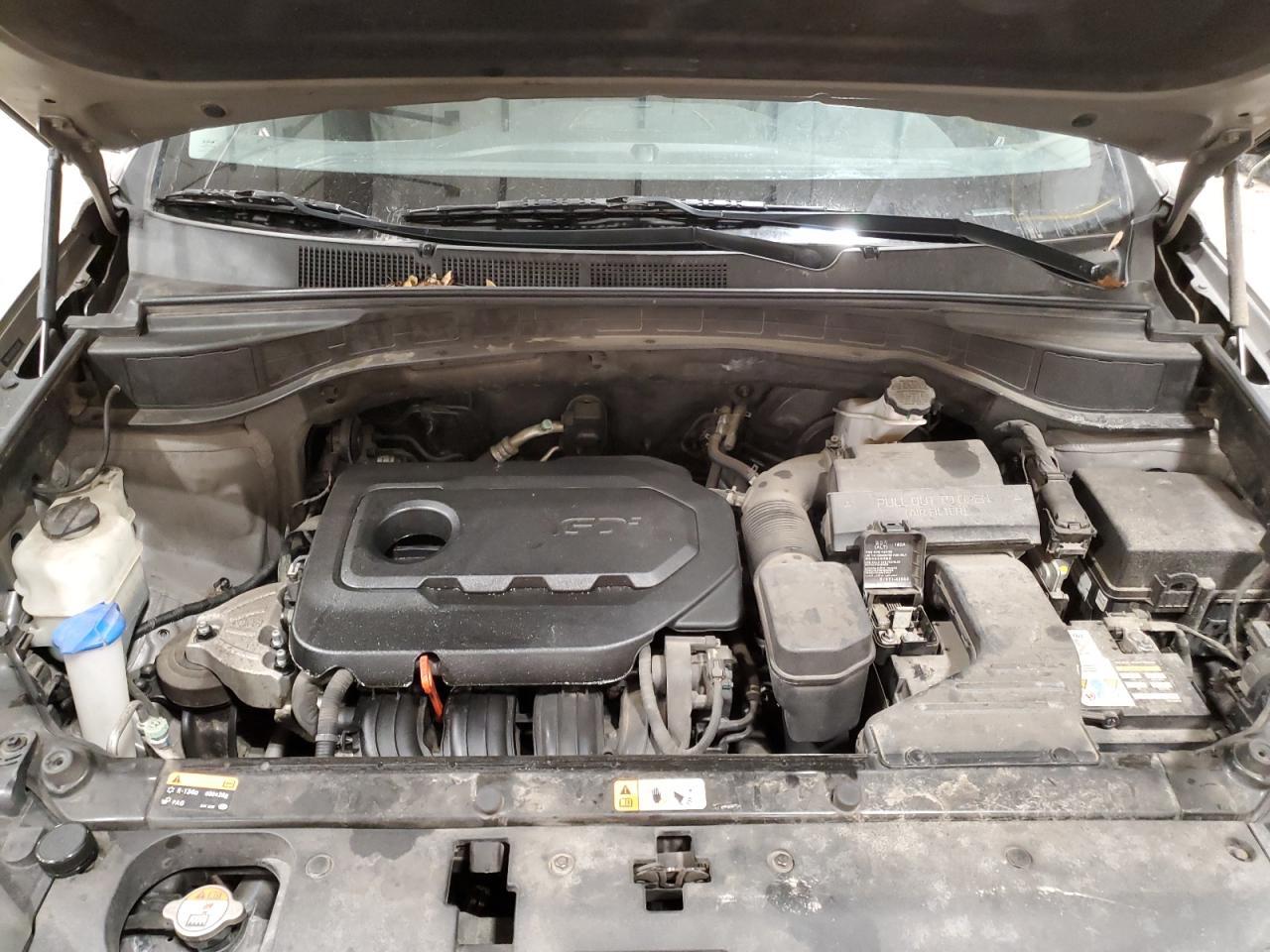 2017 Hyundai Santa Fe - Image 12