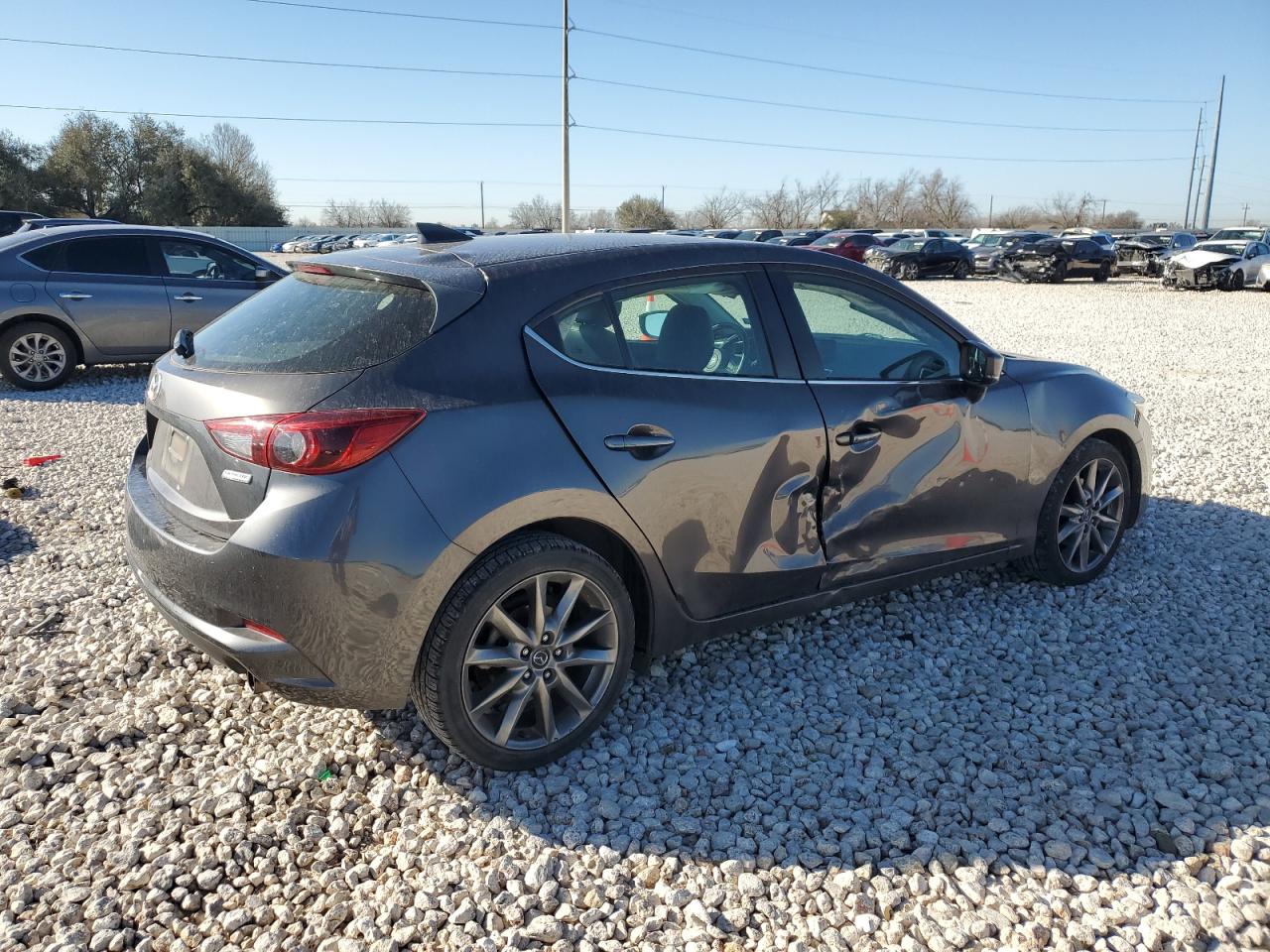 2018 Mazda 3 - Image 3