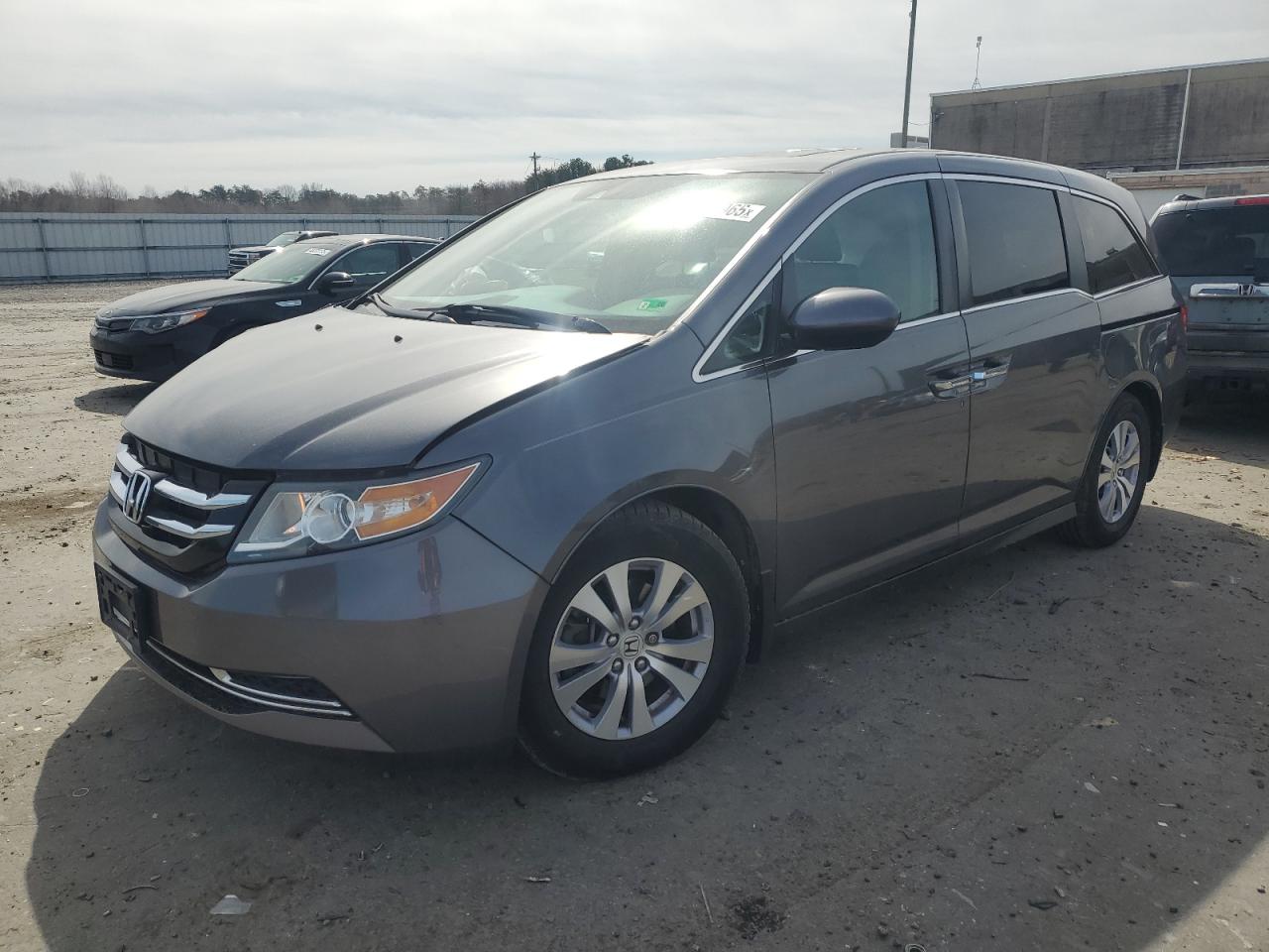 2015 Honda Odyssey - Image 1