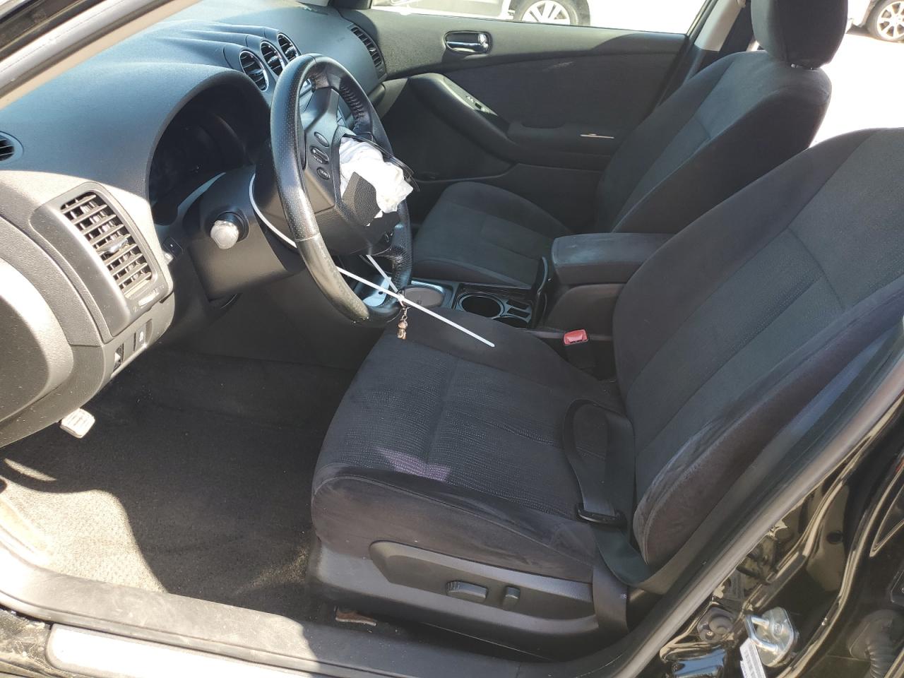 2011 Nissan Altima - Image 7
