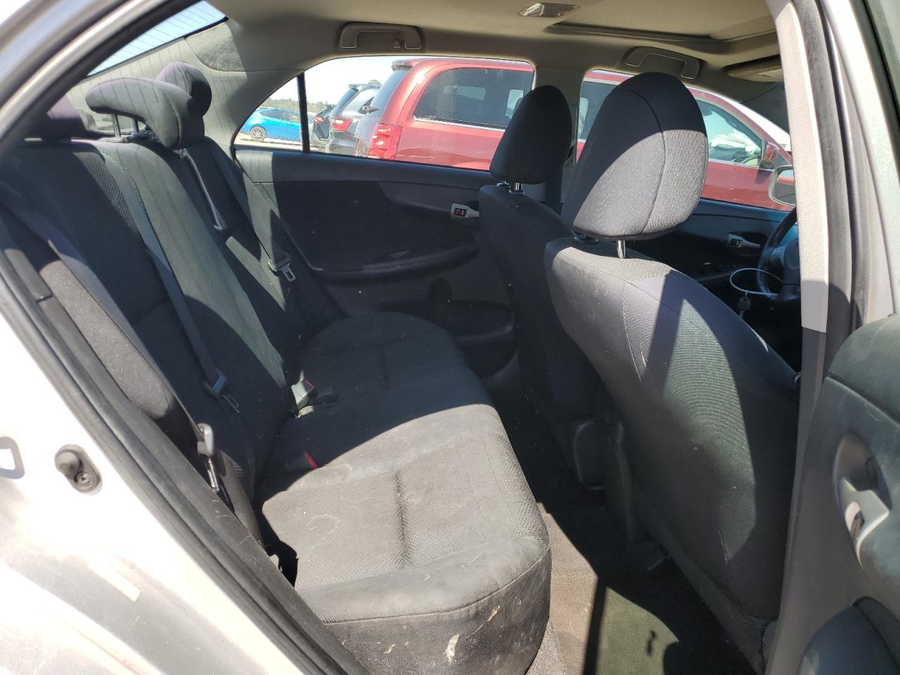 2009 Toyota Corolla - Image 10
