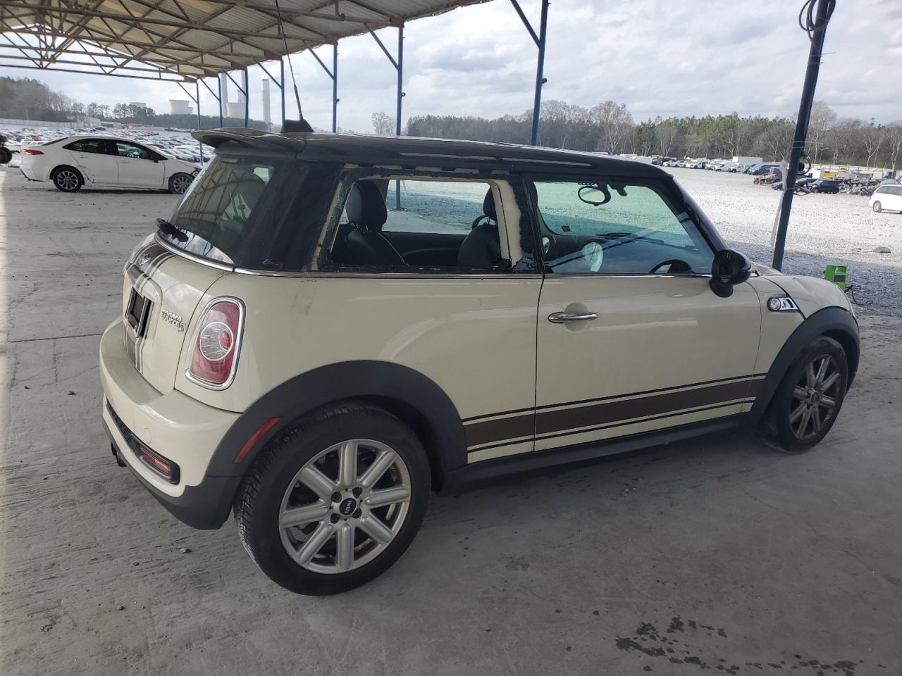 2013 MINI Cooper - Image 3