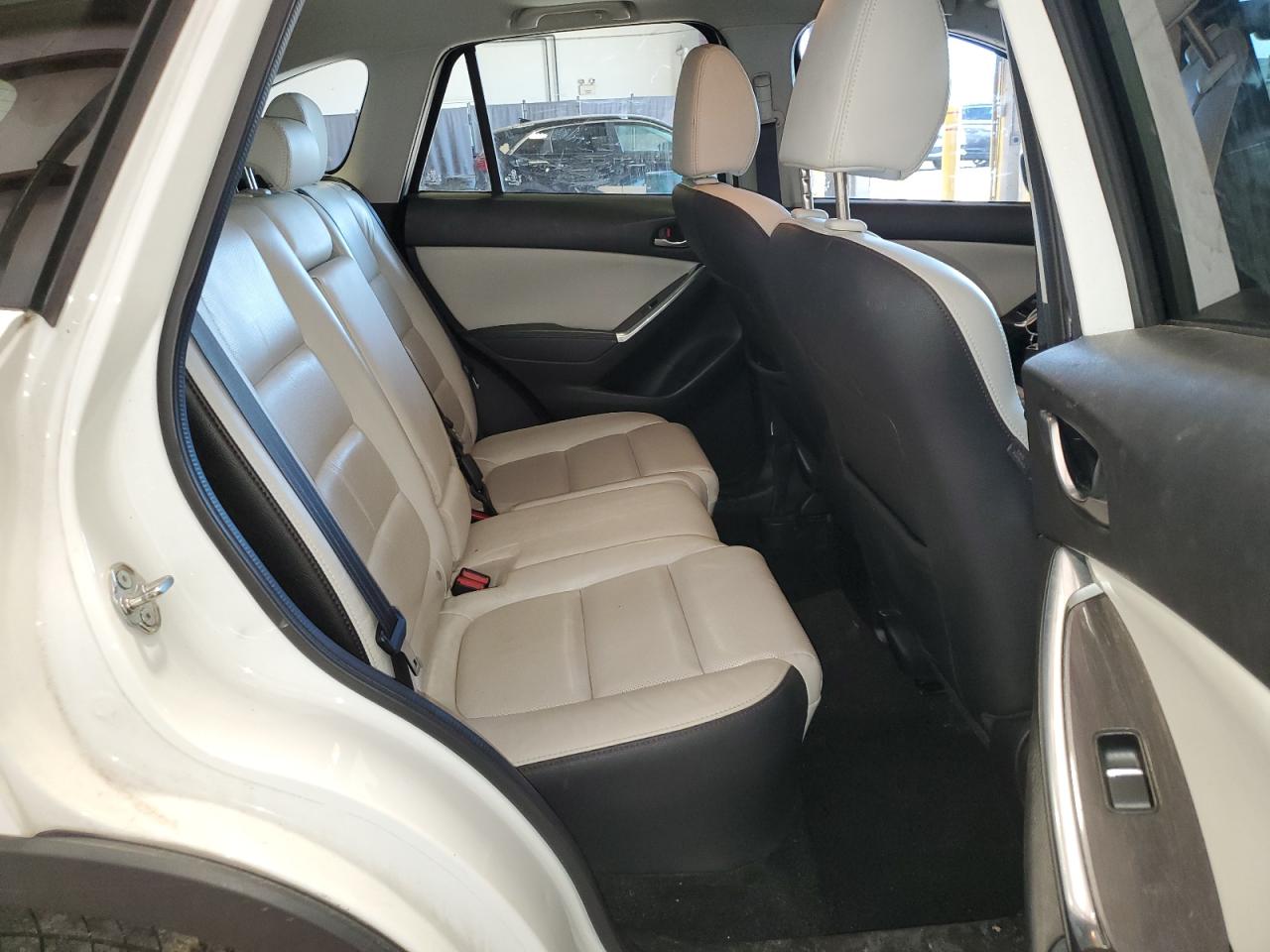 2016 Mazda CX-5 - Image 10