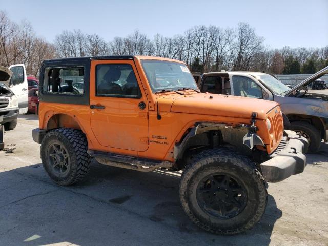 Внедорожники JEEP WRANGLER 2013 Оранжевый