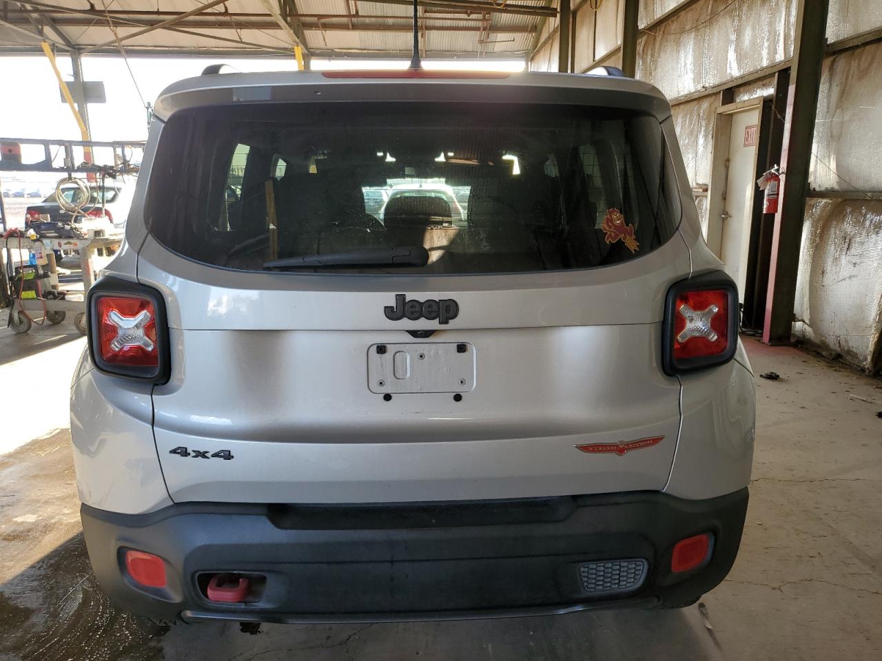 2016 Jeep Renegade - Image 6