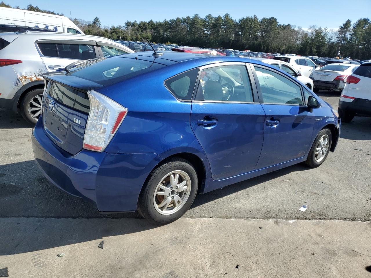 2011 Toyota Prius - Image 3