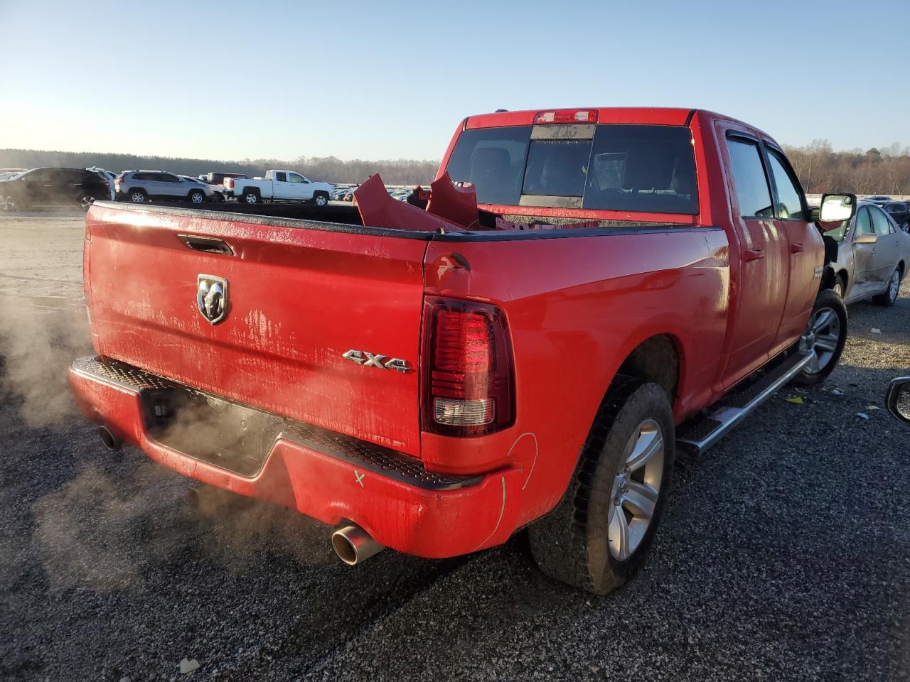2015 RAM 1500 - Image 3