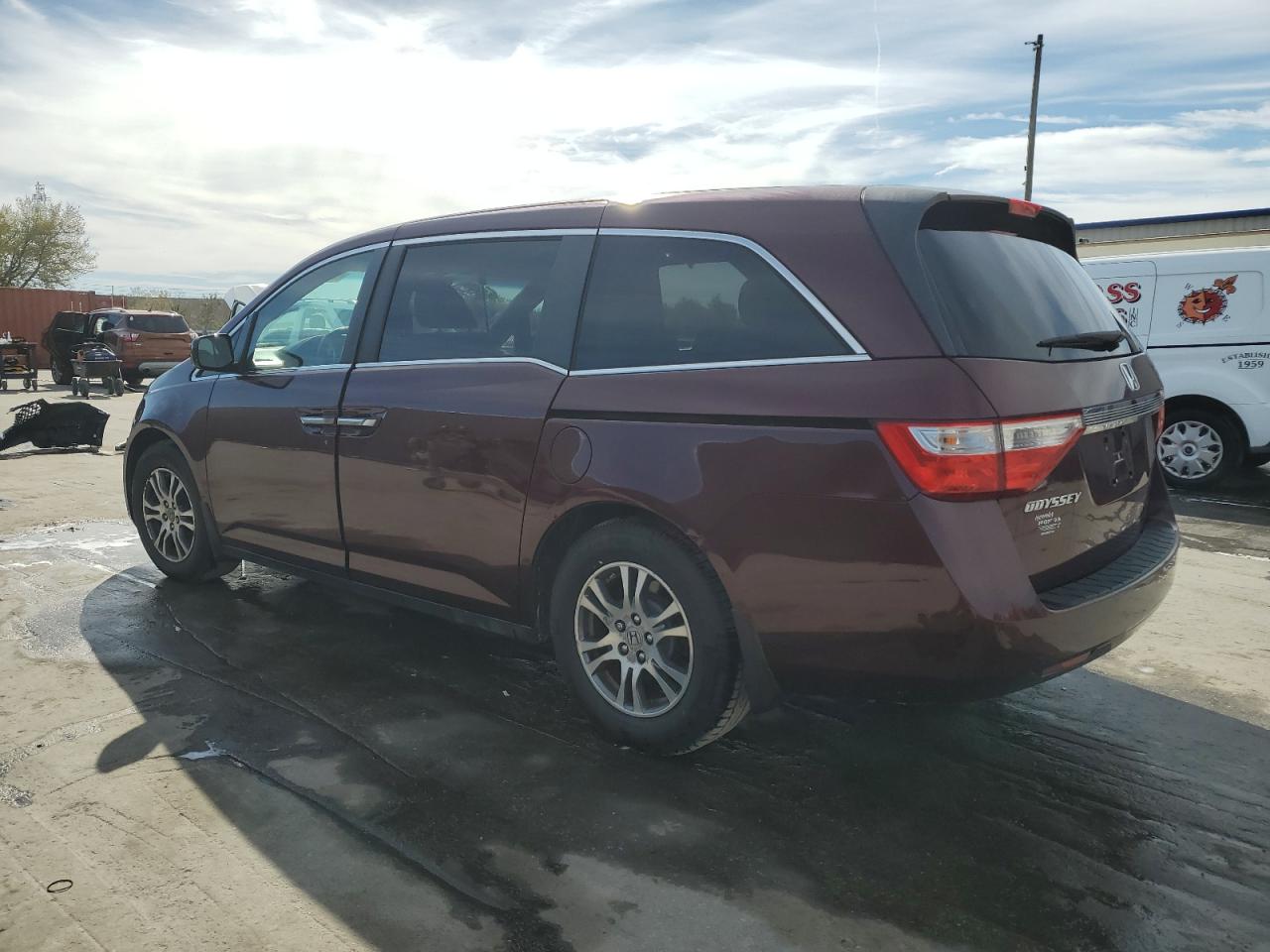 2013 Honda Odyssey - Image 2