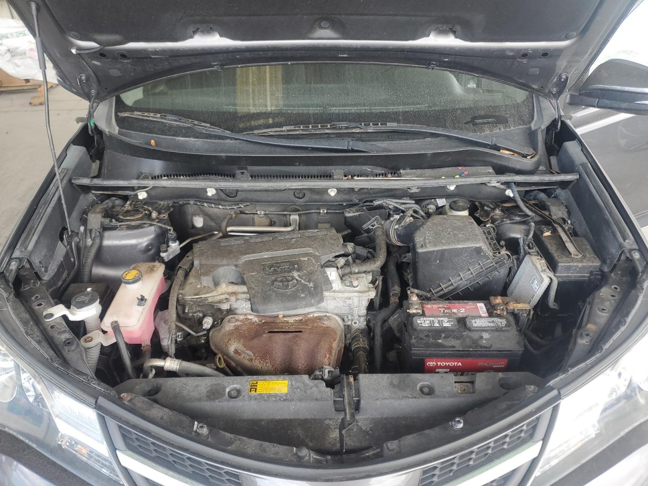 2015 Toyota RAV 4 - Image 12