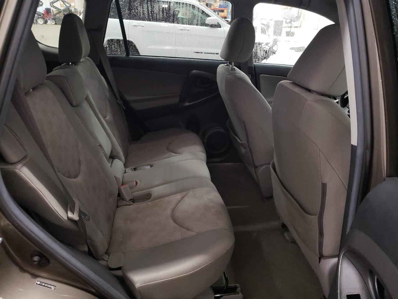 2012 Toyota RAV 4 - Image 11