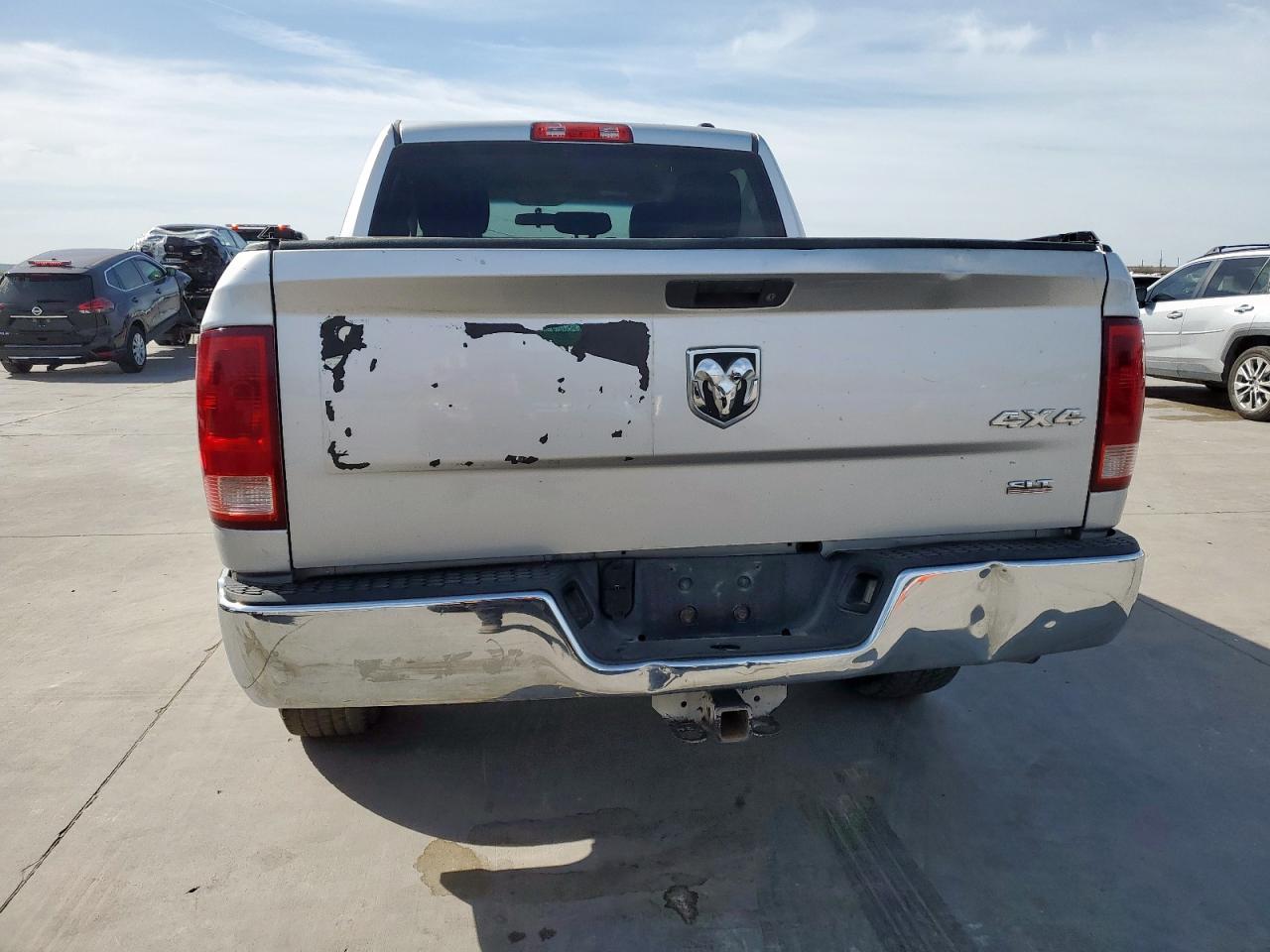 2011 Dodge Ram 1500 VIN: 1D7RV1CT3BS566767 Lot: 49171405