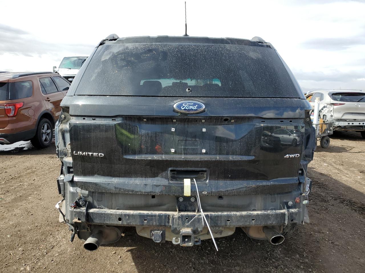 2011 Ford Explorer - Image 6