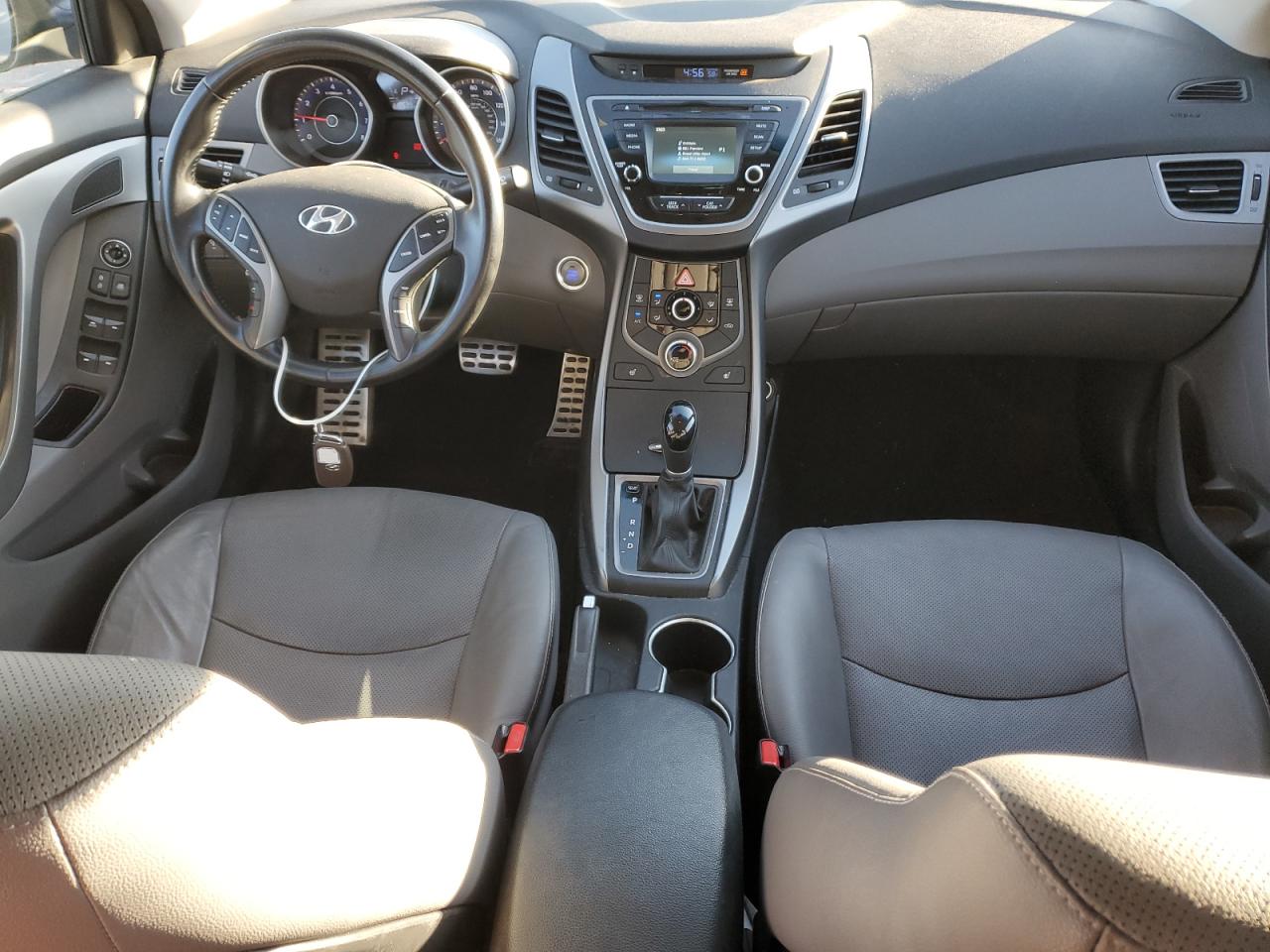 2014 Hyundai Elantra - Image 8