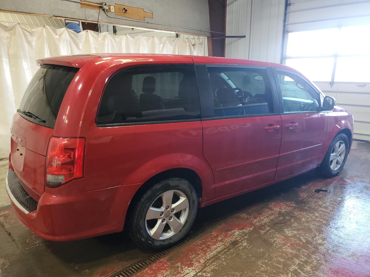 2013 Dodge Caravan - Image 3