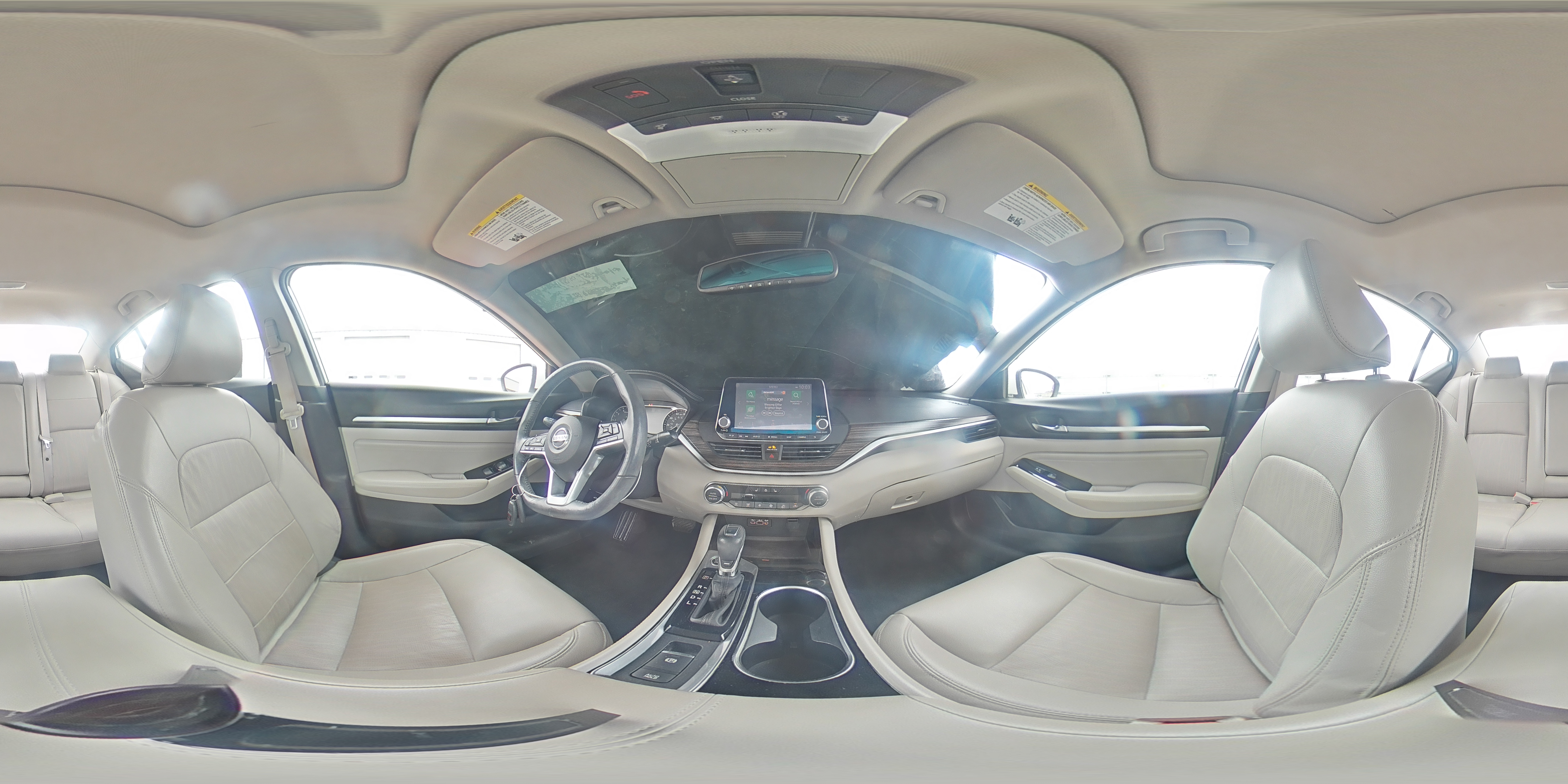 2020 Nissan Altima - Image 15