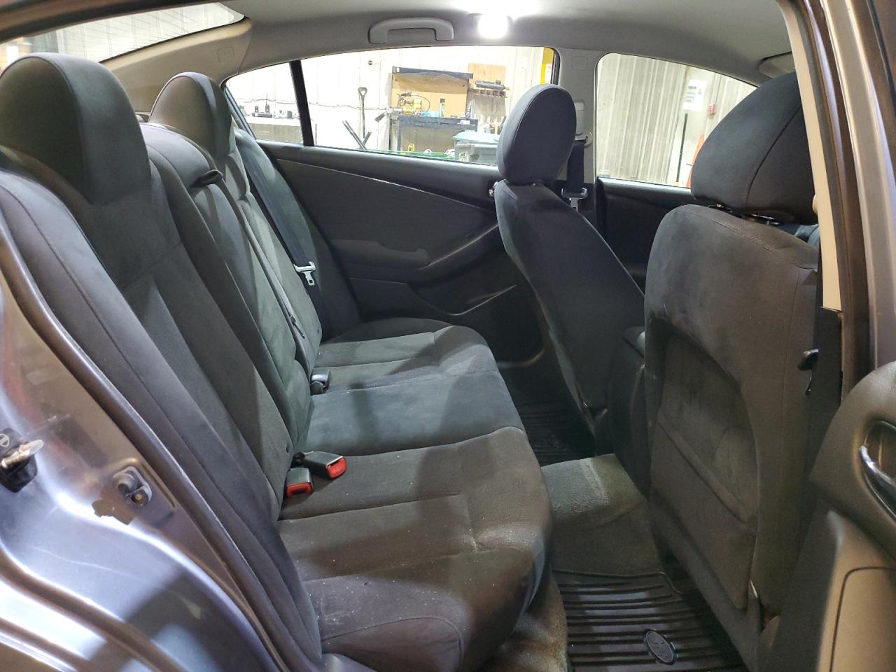 2012 Nissan Altima - Image 10
