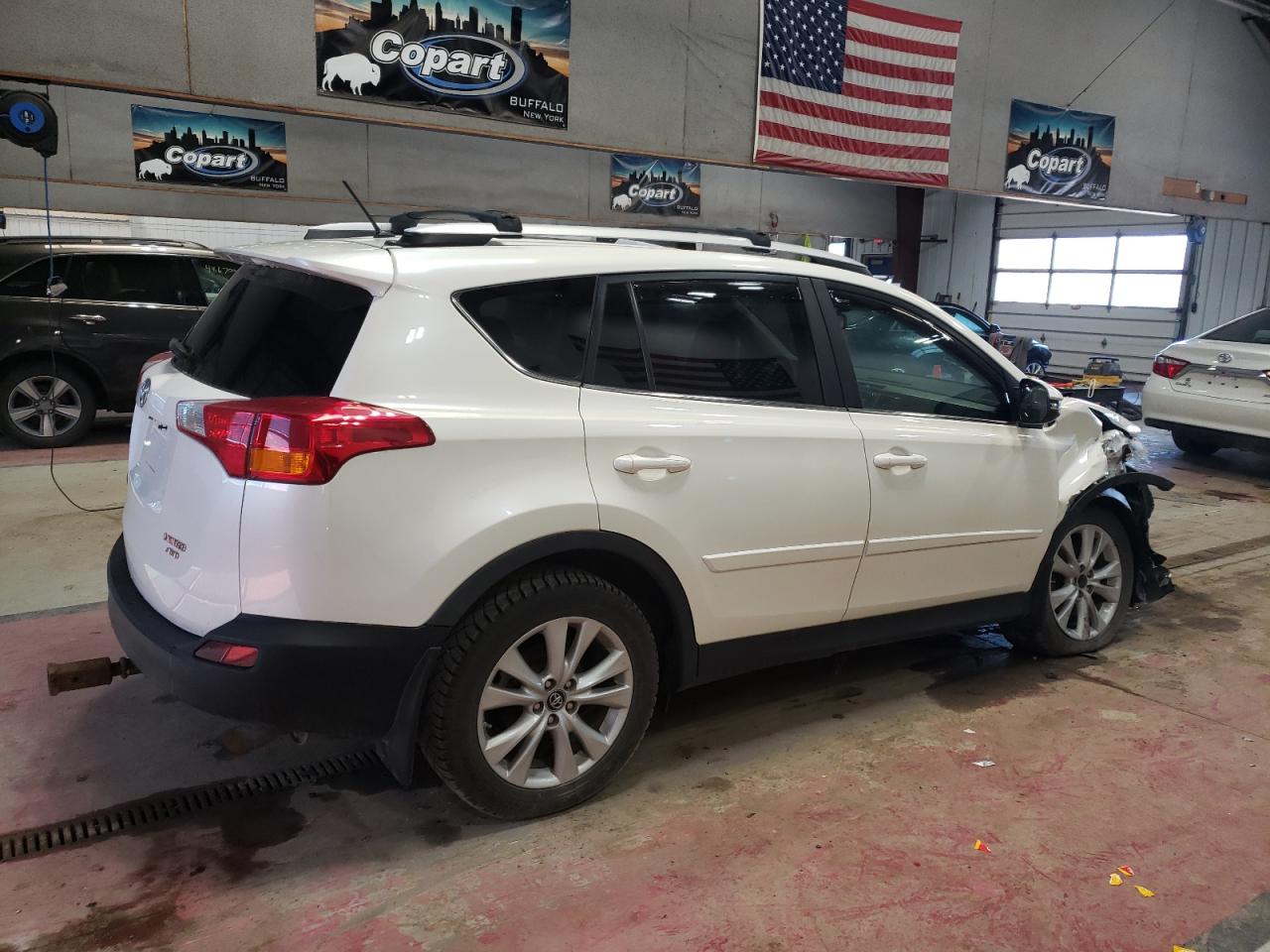 2013 Toyota RAV 4 - Image 3