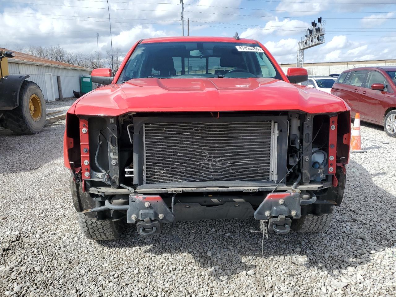 2017 Chevrolet Silverado - Image 5