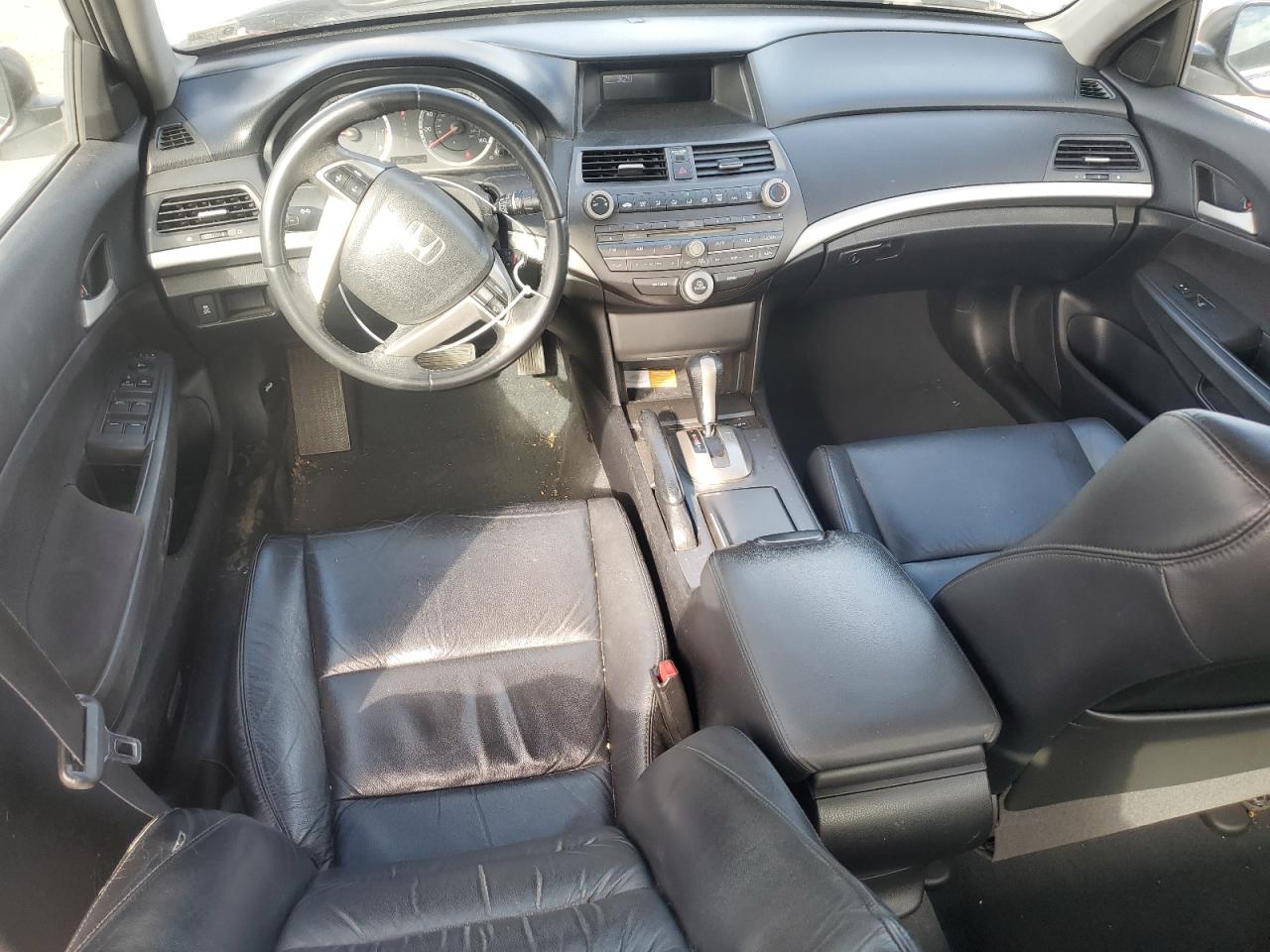 2012 Honda Accord - Image 8