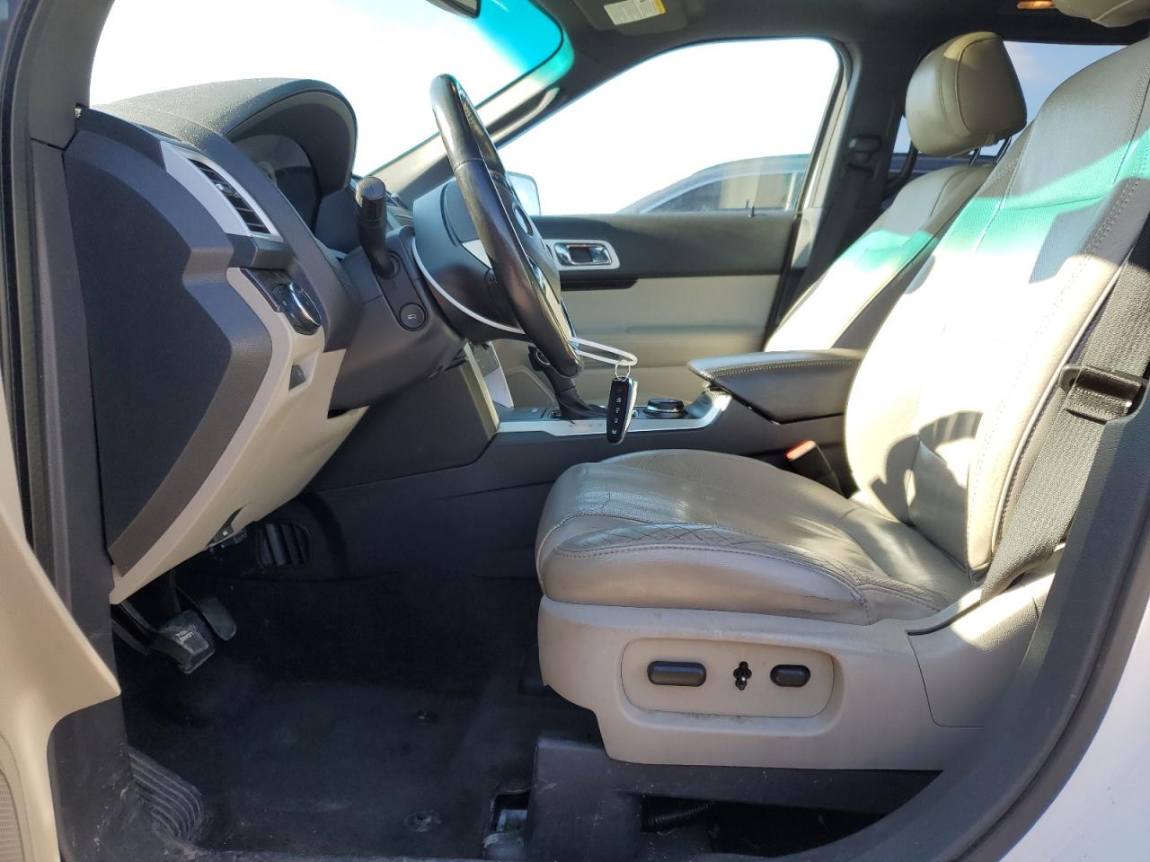 2011 Ford Explorer - Image 7