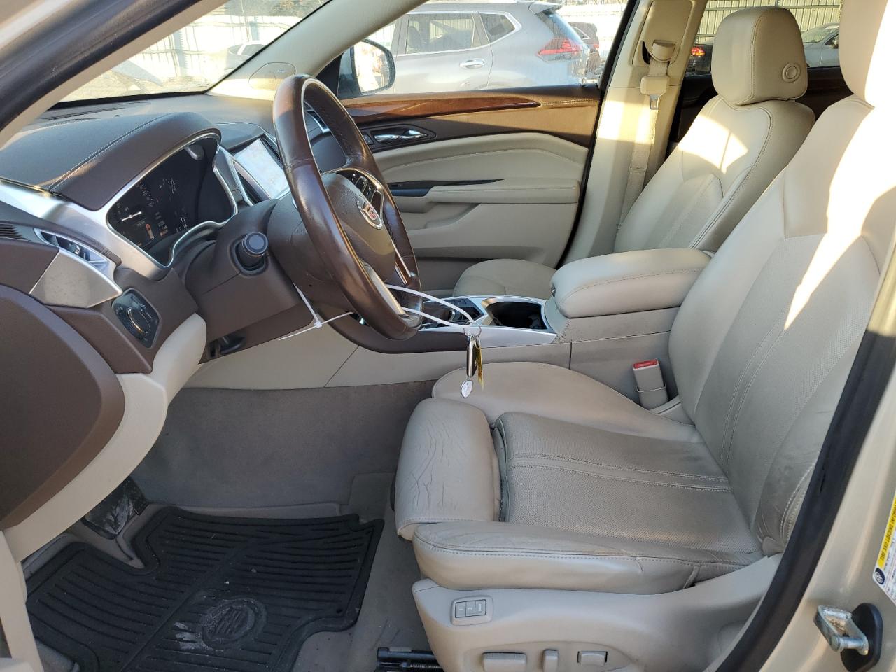 2015 Cadillac SRX - Image 7