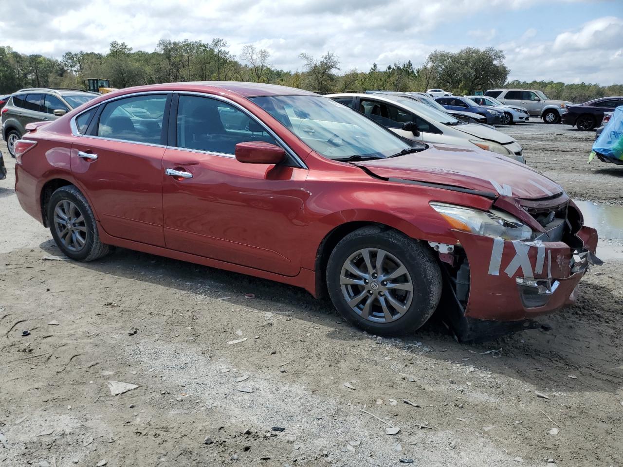 2015 Nissan Altima - Image 4