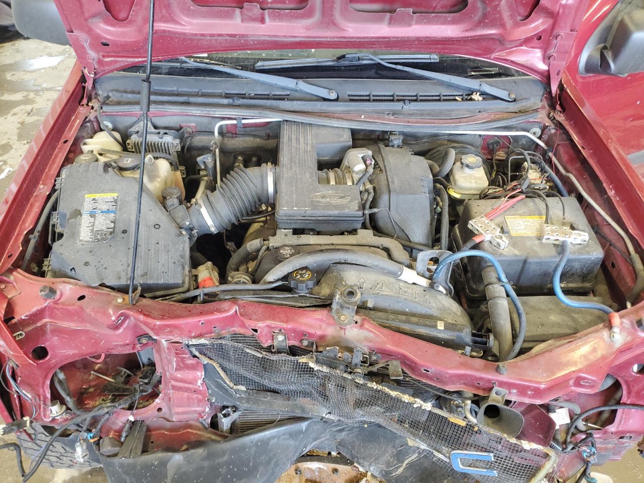 2005 GMC Canyon - Image 11