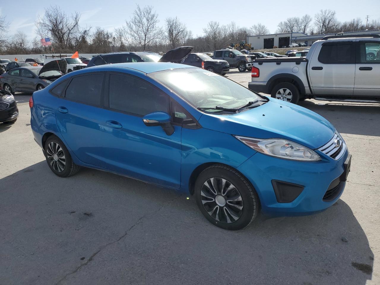2013 Ford Fiesta - Image 5