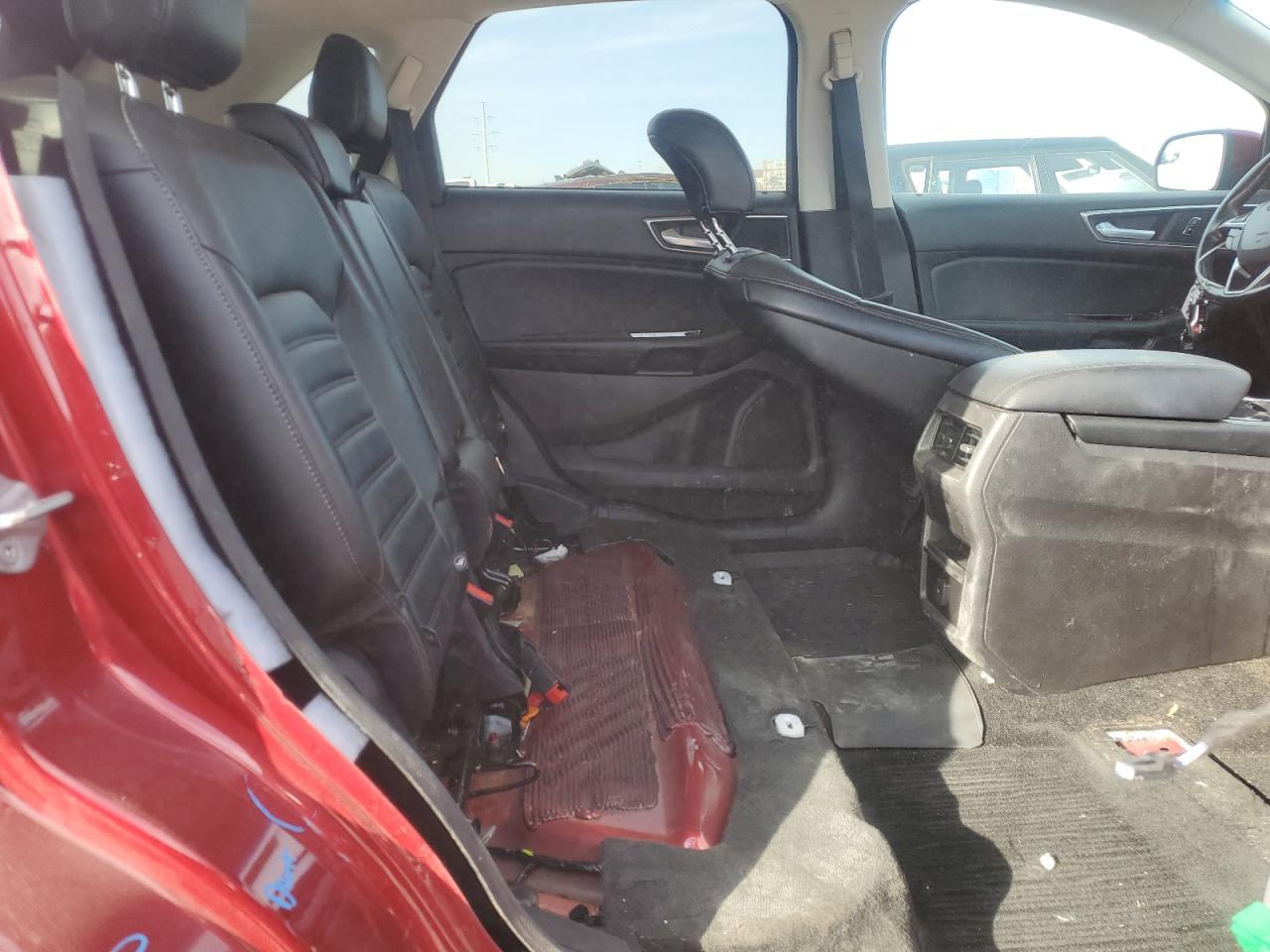 2015 Ford Edge - Image 11
