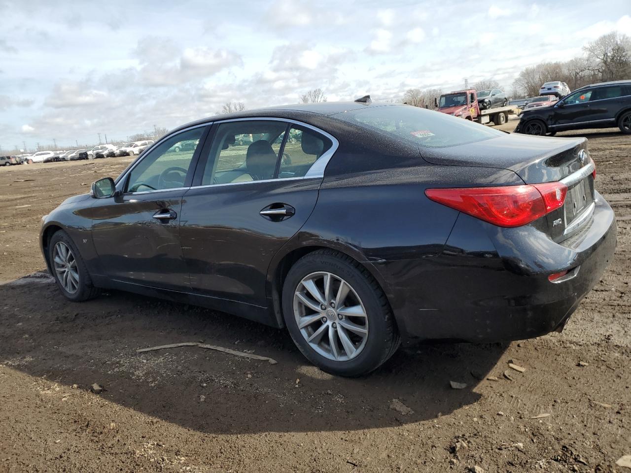 2014 Infiniti Q50 - Image 2