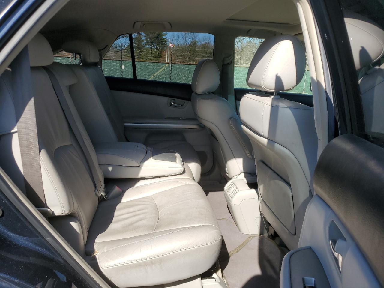 2006 Lexus RX - Image 11