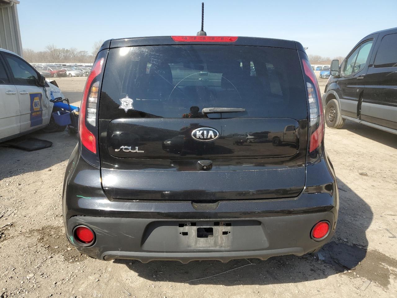 2017 Kia Soul - Image 6