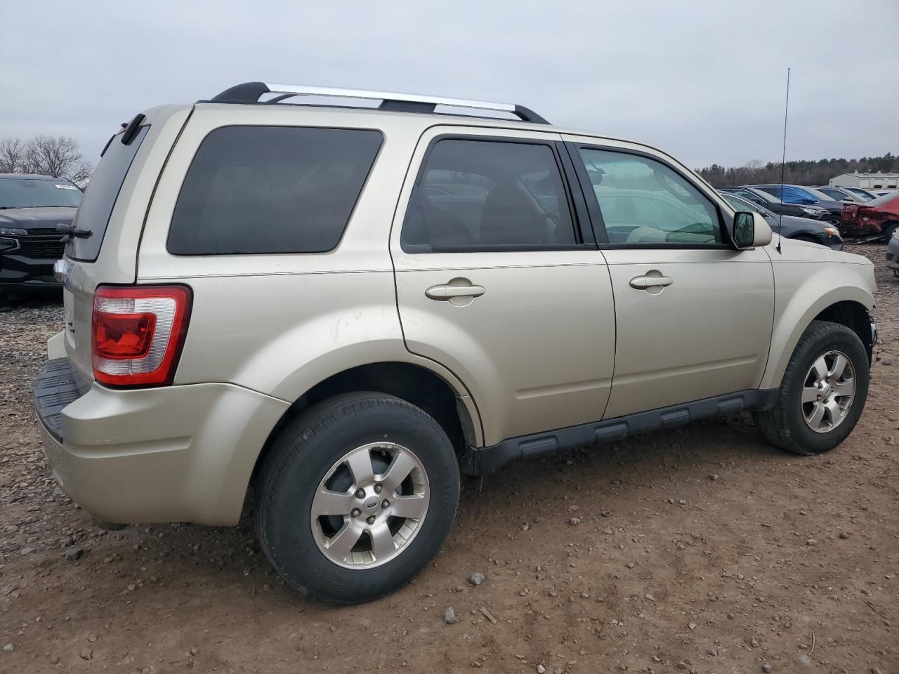 2012 Ford Escape - Image 3